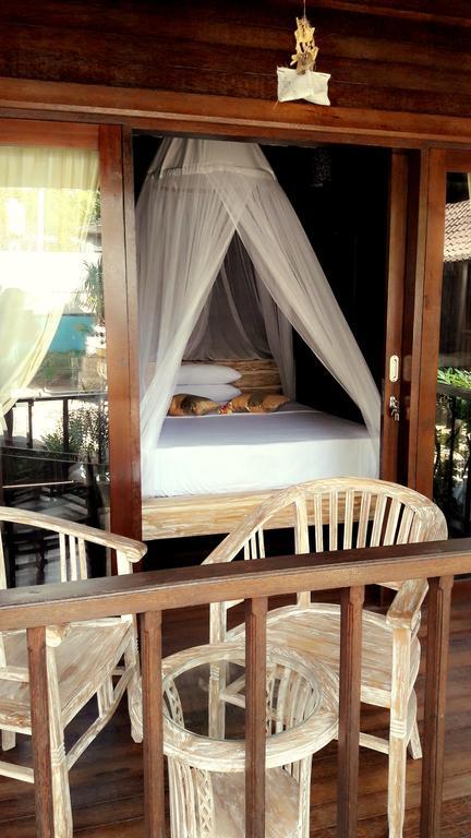 Lembah Bhucarya Hotel Nusa Lembongan  Exterior photo